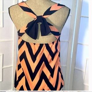 CHARLOTTE RUSSE top w/open back